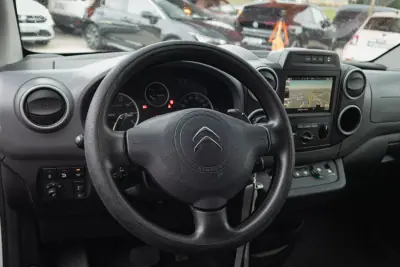 Citroën Berlingo 2017 - 11500 EUR, 234000 km - foto 5 de 12