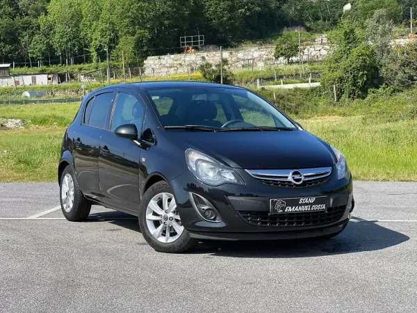 Opel Corsa 2014 - 10750 EUR, 180180 km - AUTO.MOTO.pt - 180180km - foto 4 de 16