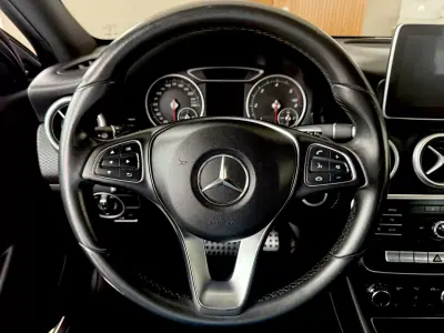 Mercedes-Benz A 180 2015 - 15999 EUR, 219500 km - AUTO.MOTO.pt - 219500km - foto 70 de 110