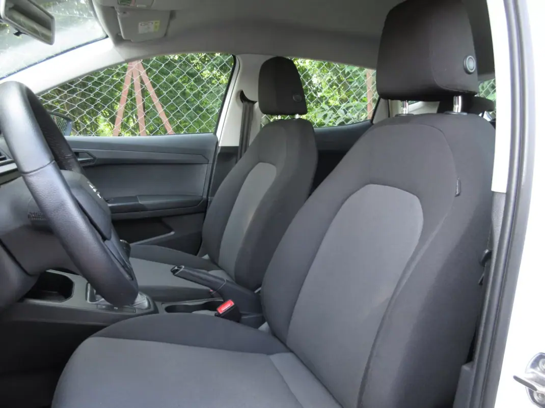 SEAT Ibiza 2018 - 10990 EUR, 195000 km - 195000km - foto 20 de 37