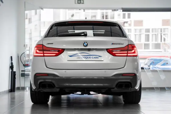 BMW 550 2019 - 65950 EUR, 141950 km - AUTO.MOTO.pt - 141950km - foto 10 de 39