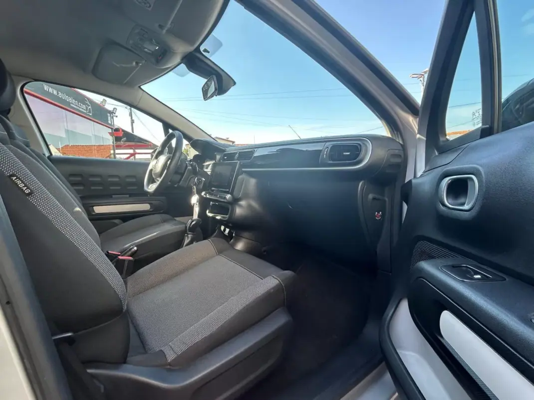 Citroën C3 2017 - 11500 EUR, 165370 km - 165370km - foto 19 de 19