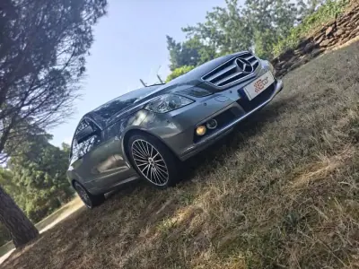 Mercedes-Benz E 220 2010 - 202000km
