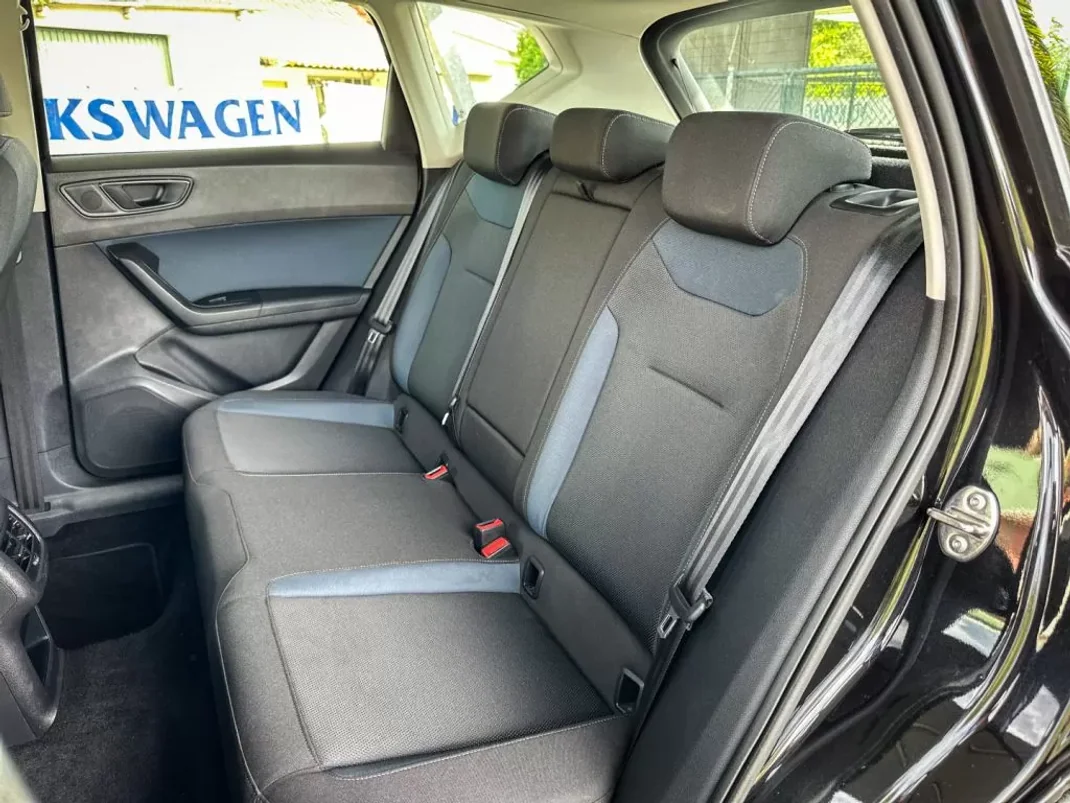 SEAT Ateca 2020 - 16990 EUR, 180000 km - AUTO.MOTO.pt - 180000km - foto 8 de 12