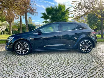 Renault Mégane 2022 - 39990 EUR, 37500 km - AUTO.MOTO.pt - 37500km - foto 13 de 36