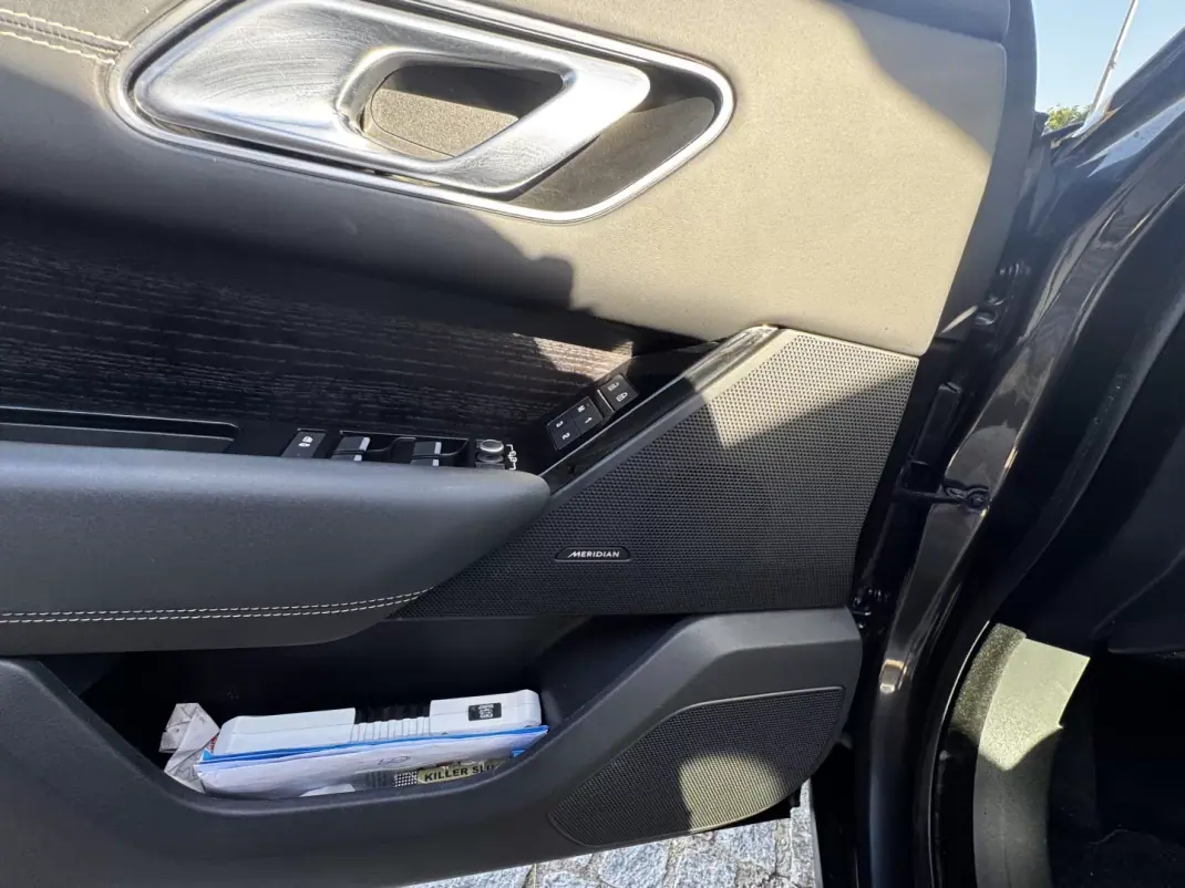 Land Rover Range Rover Velar 2023 - 58900 EUR, 65300 km - 65300km - foto 12 de 18