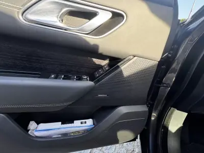 Land Rover Range Rover Velar 2023 - 58900 EUR, 65300 km - 65300km - foto 12 de 18