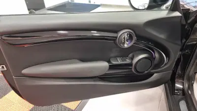 MINI Electric 2021 - 20500 EUR, 73589 km - AUTO.MOTO.pt - 73589km - foto 23 de 48