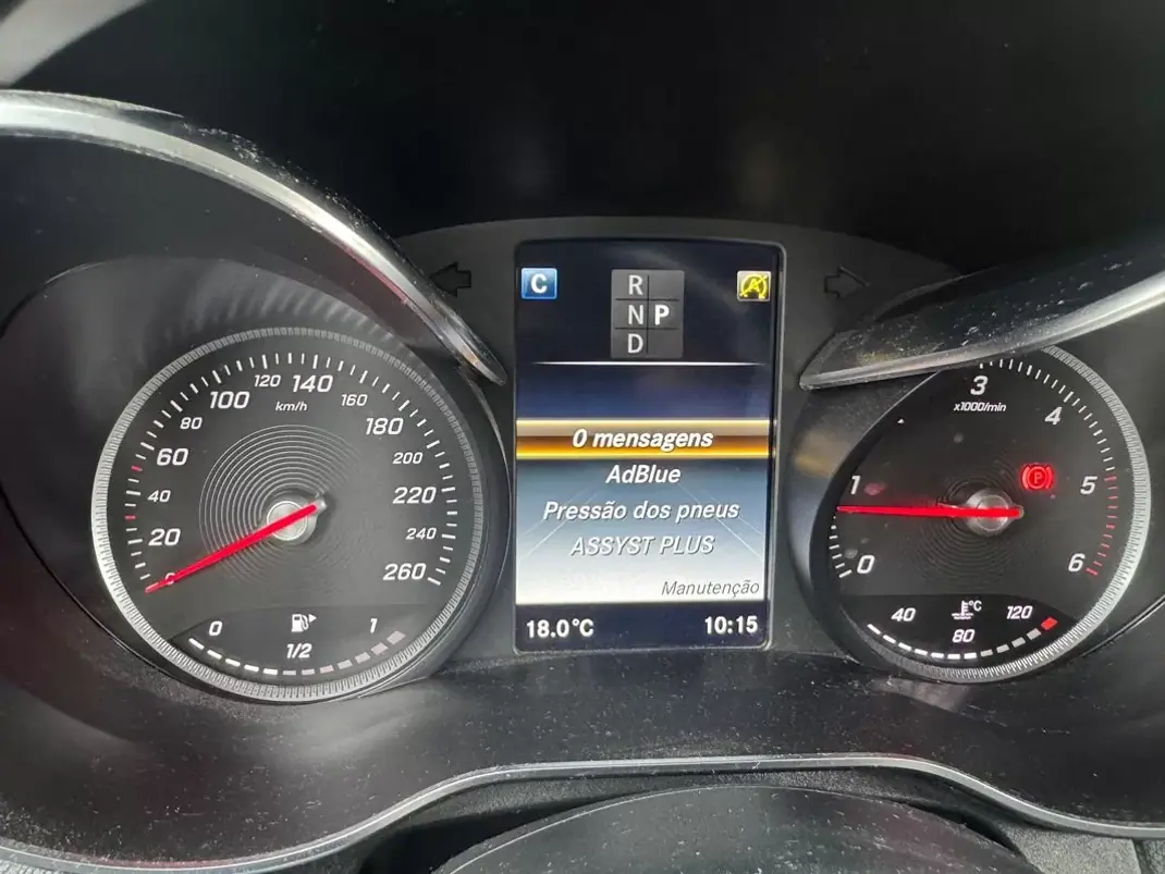 Mercedes-Benz GLC 250 2018 - 34900 EUR, 112000 km - AUTO.MOTO.pt - 112000km - foto 20 de 27