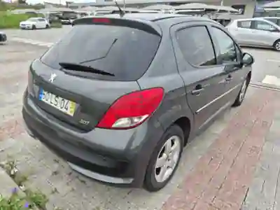Peugeot 207 2011 - 4500 EUR, 196293 km - foto 3 de 7