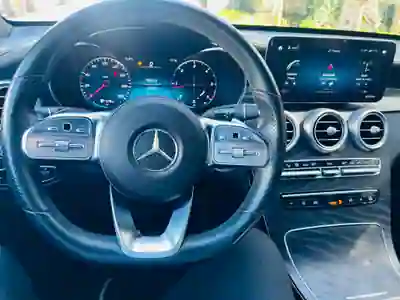 Mercedes-Benz GLC 300 2020 - 42750 EUR, 107000 km - AUTO.MOTO.pt - 107000km - foto 14 de 19