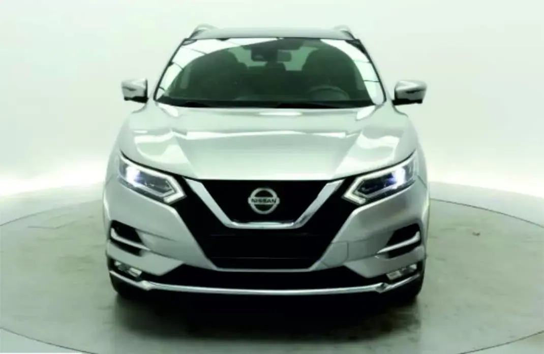 Nissan Qashqai 2018 - 19990 EUR, 90000 km - 90000km - foto 7 de 10