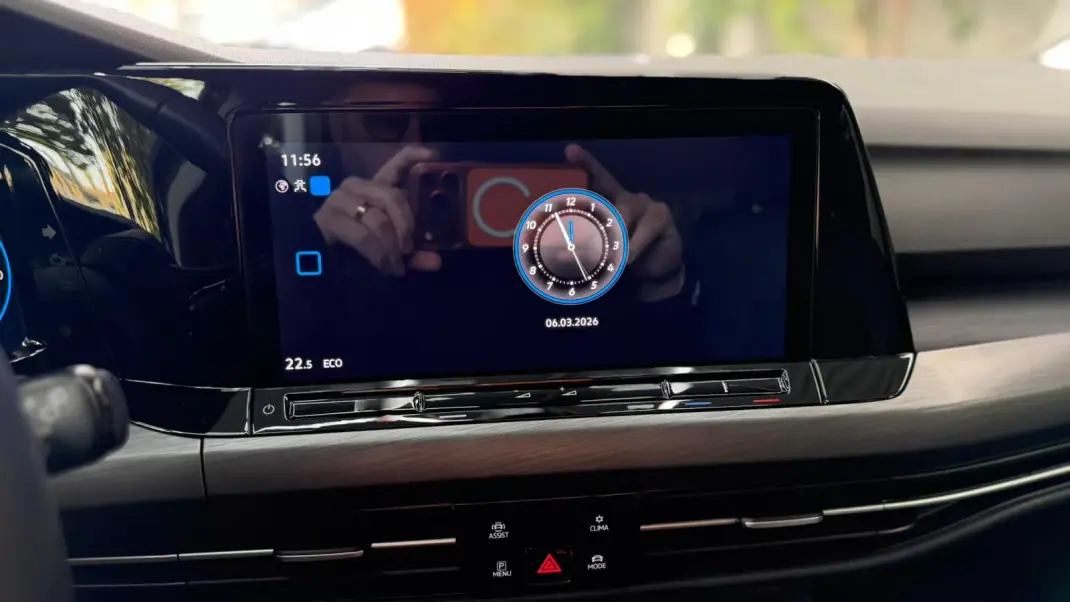 Volkswagen Golf 2021 - 21500 EUR, 96839 km - AUTO.MOTO.pt - 96839km - foto 22 de 38