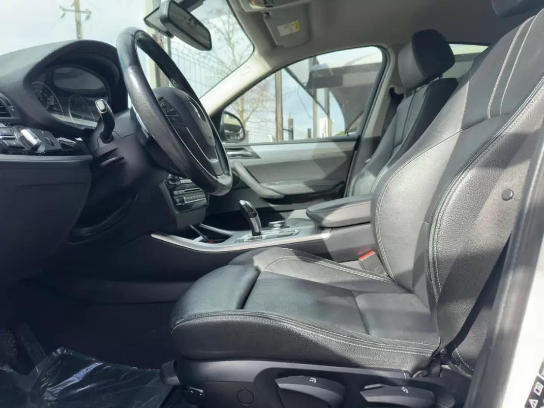 BMW X4 2016 - 35000 EUR, 121889 km - AUTO.MOTO.pt - 121889km - foto 13 de 24