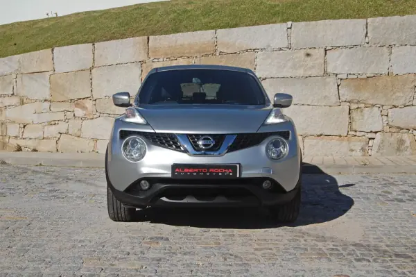 Nissan Juke 2016 — photo 2 of 15