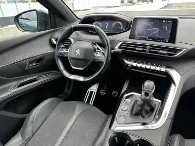 Peugeot 5008 2019 - 15900 EUR, 180000 km - 180000km - foto 36 de 70