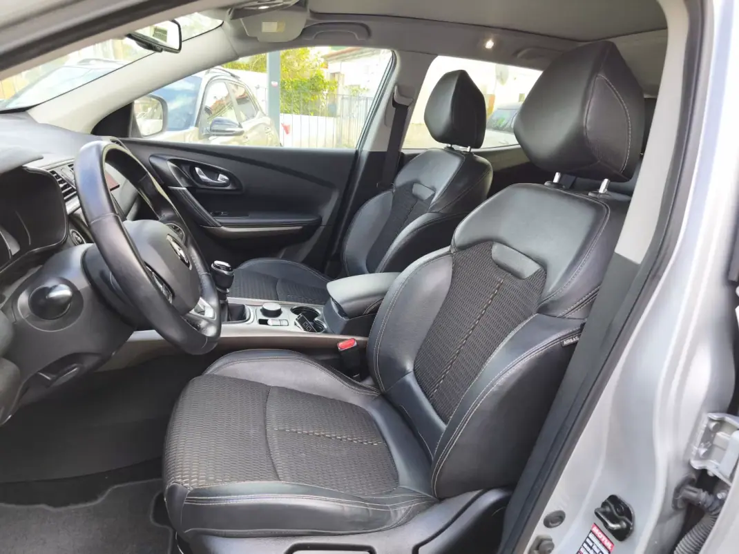 Renault Kadjar 2018 - 17900 EUR, 150000 km - AUTO.MOTO.pt - 150000km - foto 8 de 12