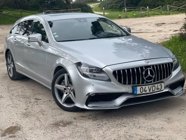 Mercedes-Benz CLS 350 2013 - 22990 EUR, 218000 km - AUTO.MOTO.pt - 218000km - foto 6 de 19