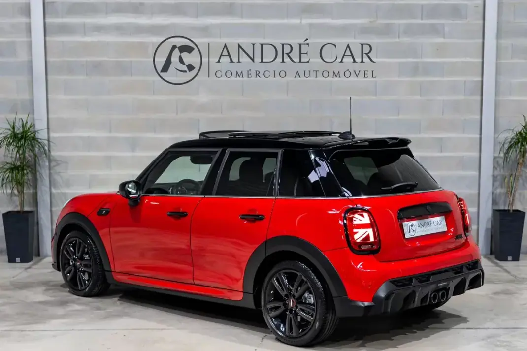 MINI 5 Portas 2021 - 26950 EUR, 34244 km - AUTO.MOTO.pt - 34244km - foto 8 de 52