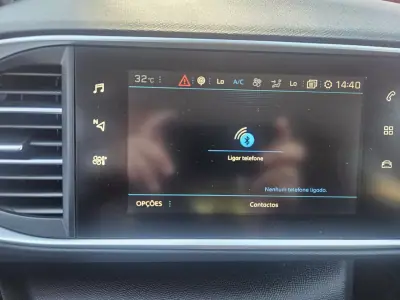 Peugeot 308 2018 - 13200 EUR, 61900 km - 61900km - foto 36 de 37
