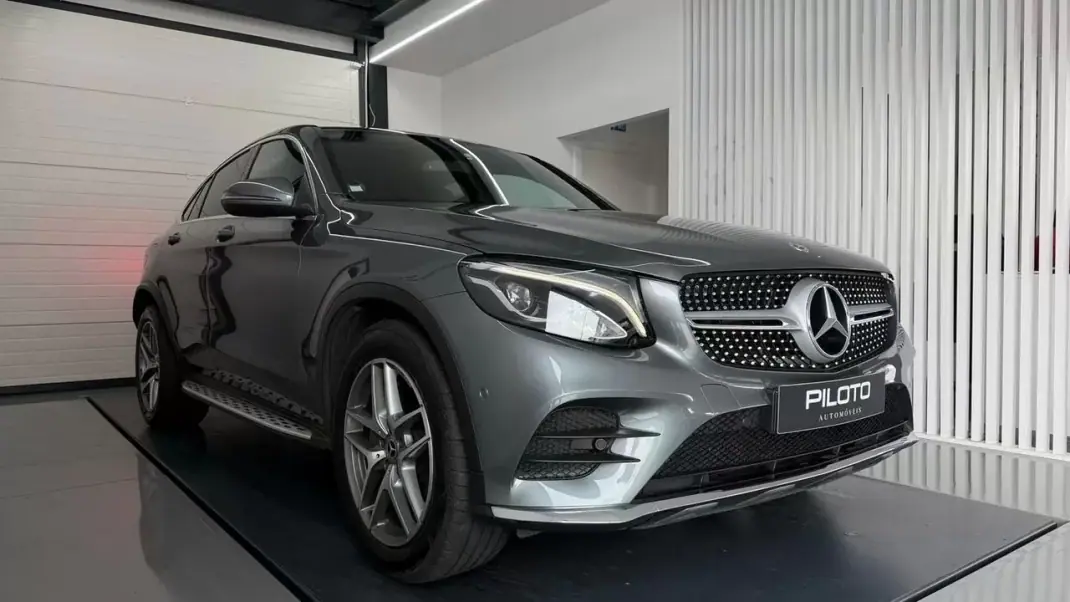 Mercedes-Benz GLC 250 2017 - 38490 EUR, 96900 km - AUTO.MOTO.pt - 96900km - foto 4 de 27