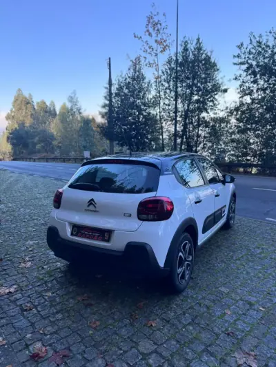 Citroën C3 2022 - 15500 EUR, 10824 km - AUTO.MOTO.pt - 10824km - foto 17 de 19