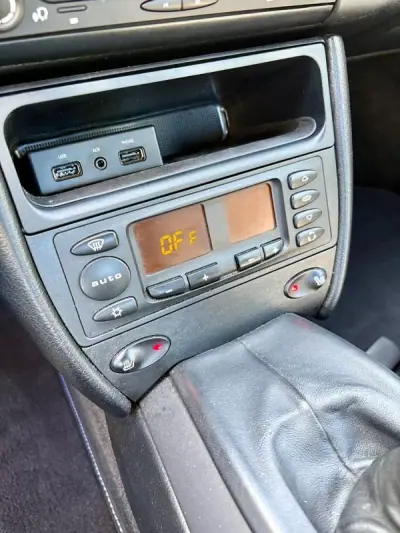 Porsche 911 2002 - 44900 EUR, 120127 km - AUTO.MOTO.pt - 120127km - foto 19 de 23