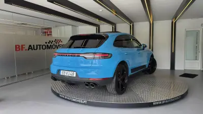 Porsche Macan 2018 - 46900 EUR, 189996 km - AUTO.MOTO.pt - 189996km - foto 4 de 56