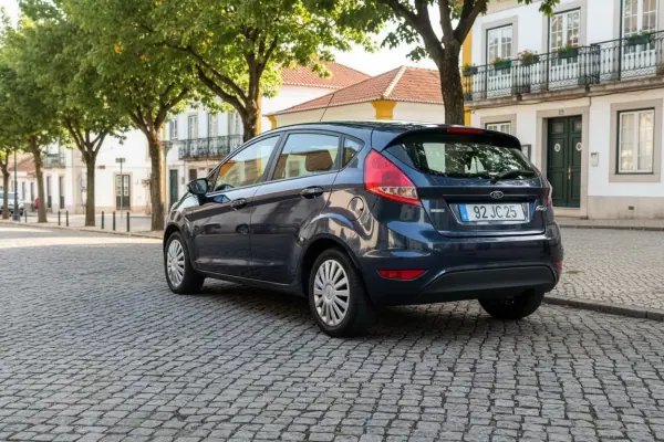 Ford Fiesta 2010 - 6950 EUR, 190000 km - 190000km - foto 3 de 13