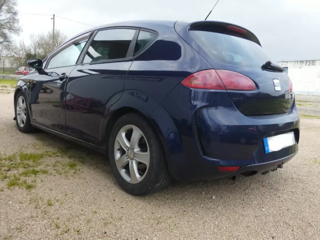 SEAT Leon 2008 - 8500 EUR, 280000 km - AUTO.MOTO.pt - 280000km - foto 5 de 21