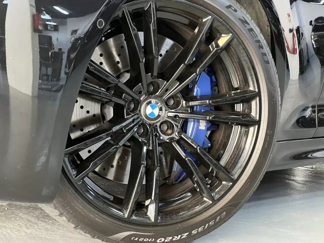 BMW M5 2019 - 87990 EUR, 80000 km - AUTO.MOTO.pt - 80000km - foto 11 de 59