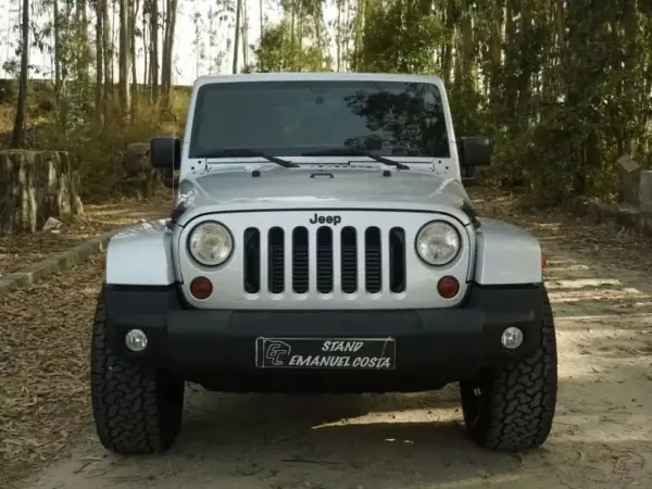 Jeep Wrangler Unlimited 2013 - 46500 EUR, 154453 km - AUTO.MOTO.pt - 154453km - foto 3 de 18
