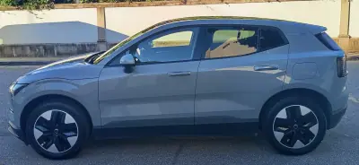 Volvo EX 30 2025 — foto 6 de 22