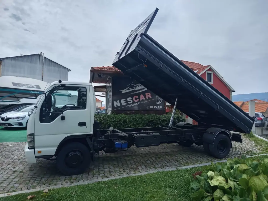 Isuzu 2008 - 24990 EUR, 94008 km - 94008km - foto 7 de 9