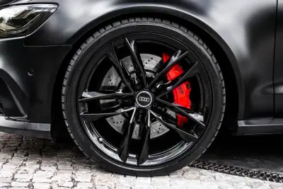 Audi RS6 Avant 2013 - 59900 EUR, 109461 km - AUTO.MOTO.pt - 109461km - foto 8 de 46