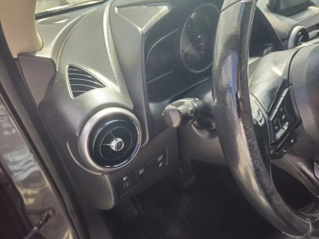 Mazda CX-3 2019 - 13990 EUR, 104000 km - AUTO.MOTO.pt - 104000km - foto 12 de 14