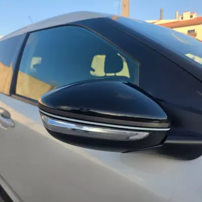 Citroën C4 Cactus 2019 - 11250 EUR, 145008 km - 145008km - foto 25 de 26