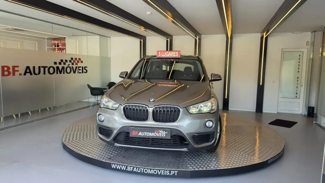 BMW X1 2016 - 22500 EUR, 76896 km - AUTO.MOTO.pt - 76896km - foto 11 de 61