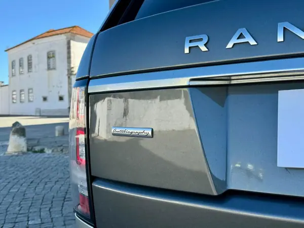 Land Rover Range Rover 2017 - 74480 EUR, 73870 km - AUTO.MOTO.pt - 73870km - foto 29 de 50