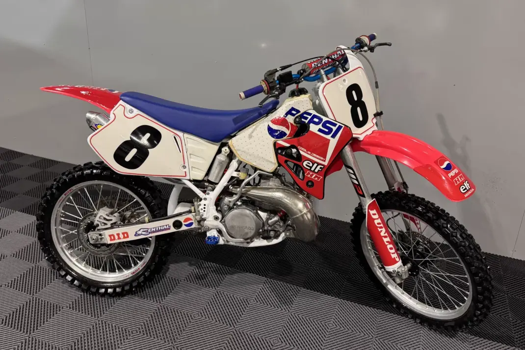 Honda CR 125R 1993 - 6500 EUR, 1 km - 1km - foto 22 de 27
