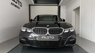 BMW 330 2019 - 30990 EUR, 62341 km - AUTO.MOTO.pt - 62341km - foto 4 de 33
