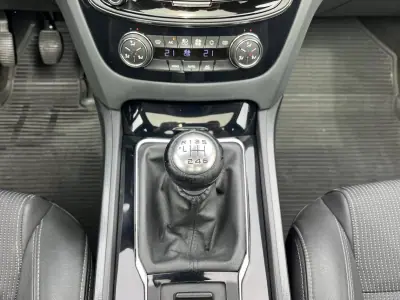 Peugeot 508 SW 2014 - 8450 EUR, 217000 km - AUTO.MOTO.pt - 217000km - foto 23 de 52