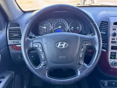 Hyundai Santa Fe 2006 - 8990 EUR, 331000 km - AUTO.MOTO.pt - 331000km - foto 14 de 23