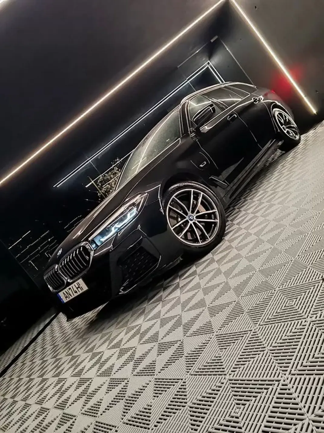 BMW 520 2022 - 31750 EUR, 135000 km - AUTO.MOTO.pt - 135000km - foto 7 de 26