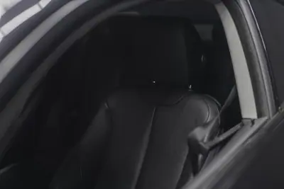 BMW 420 2016 - 19500 EUR, 199992 km - AUTO.MOTO.pt - 199992km - foto 12 de 27