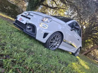 Abarth 695 2023 - 29990 EUR, 6300 km - AUTO.MOTO.pt - 6300km - foto 7 de 46