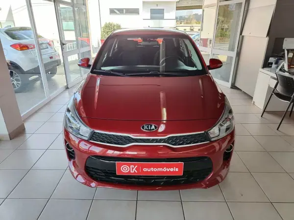 Kia Rio 2019 - 12500 EUR, 66000 km - AUTO.MOTO.pt - 66000km - foto 4 de 36