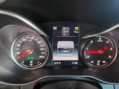 Mercedes-Benz GLC 220 2015 - 27450 EUR, 178000 km - AUTO.MOTO.pt - 178000km - foto 32 de 39