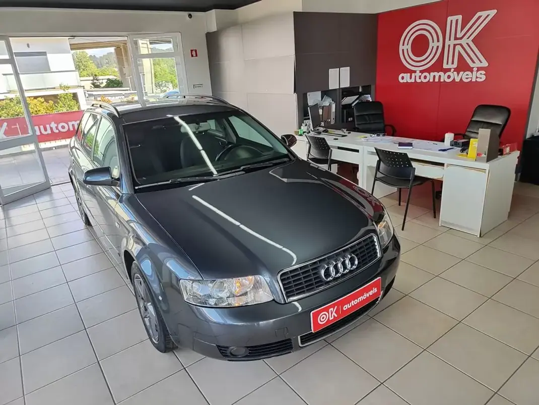 Audi A4 Avant 2004 - 6250 EUR, 348000 km - AUTO.MOTO.pt - 348000km - foto 2 de 34