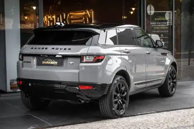 Land Rover EVOQUE 2017 — foto 4 de 40